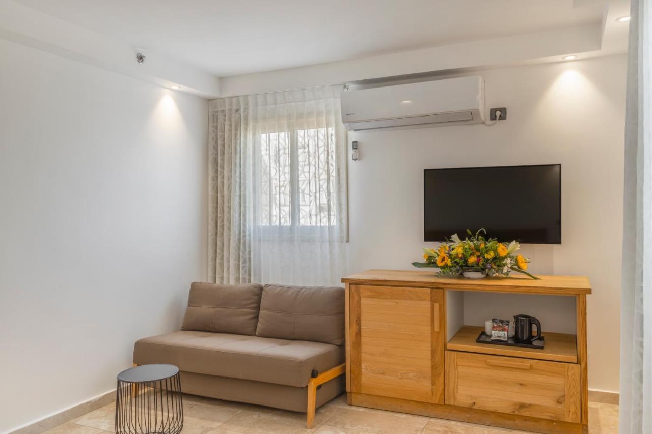 Ramon Suites By Smart Hotels Mitzpe Ramon Exteriör bild