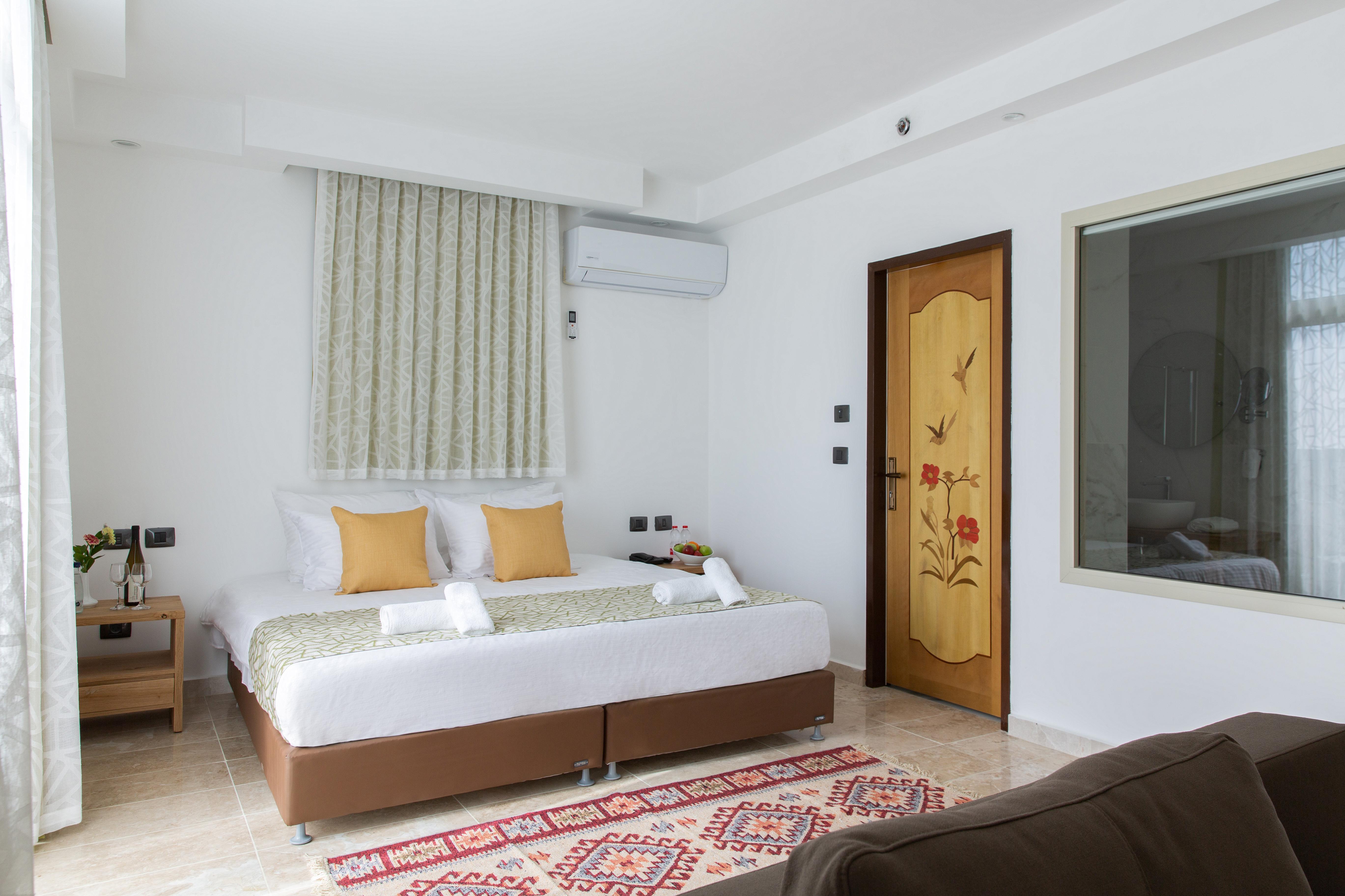 Ramon Suites By Smart Hotels Mitzpe Ramon Exteriör bild
