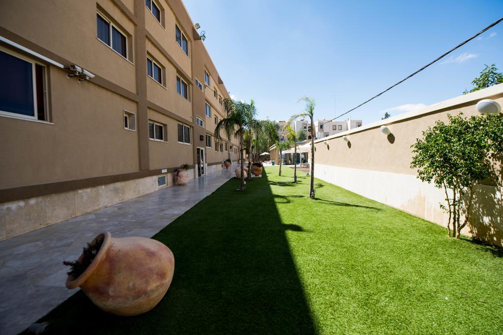 Ramon Suites By Smart Hotels Mitzpe Ramon Exteriör bild