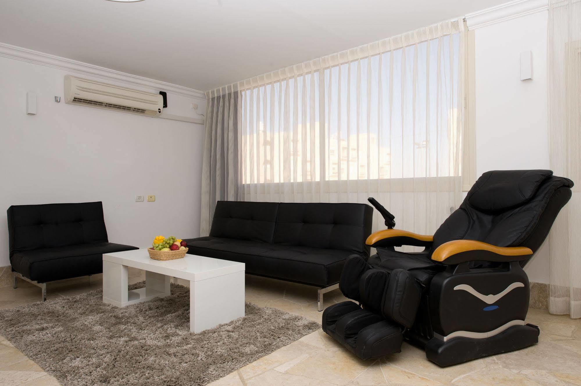 Ramon Suites By Smart Hotels Mitzpe Ramon Exteriör bild