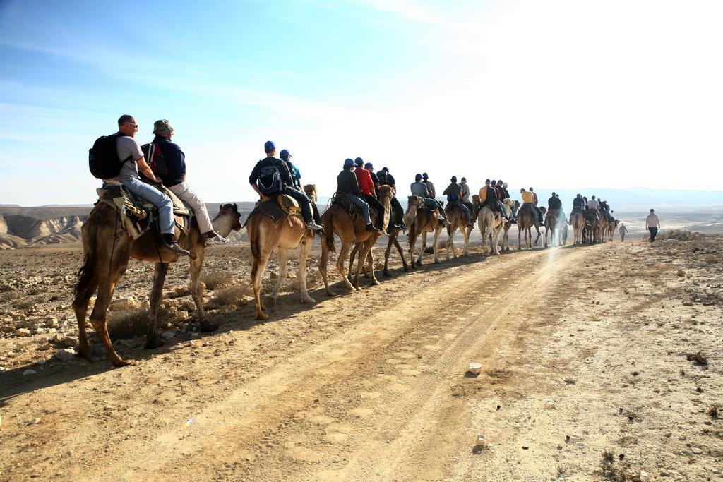 Ramon Suites By Smart Hotels Mitzpe Ramon Exteriör bild